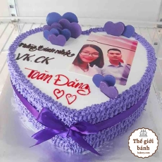 Bánh kem sinh nhật in hình ăn được mẫu màu xanh